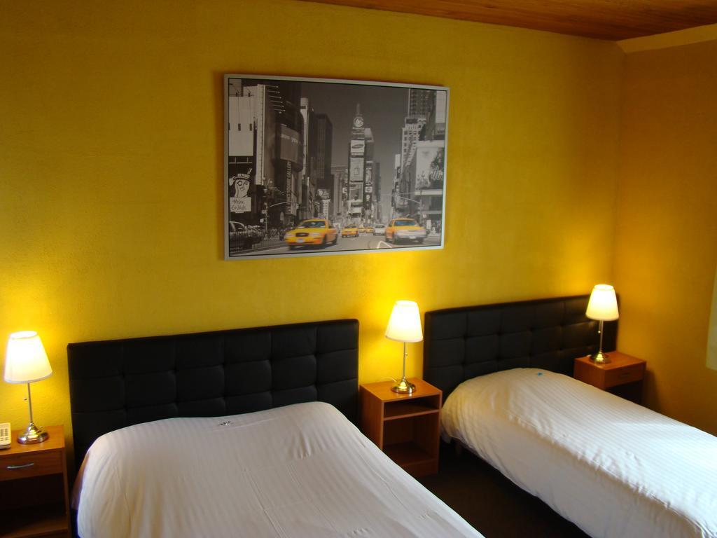 Hotel Restaurant - La Ferme De Vaux Creil Dış mekan fotoğraf